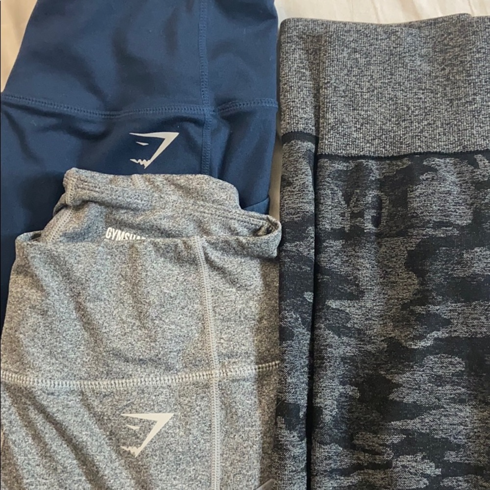 Gym shark leggings